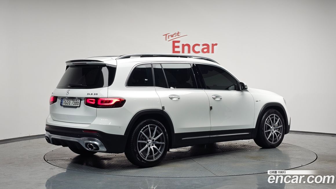 Mercedes-Benz GLB-Class AMG GLB35 4MATIC, 2023