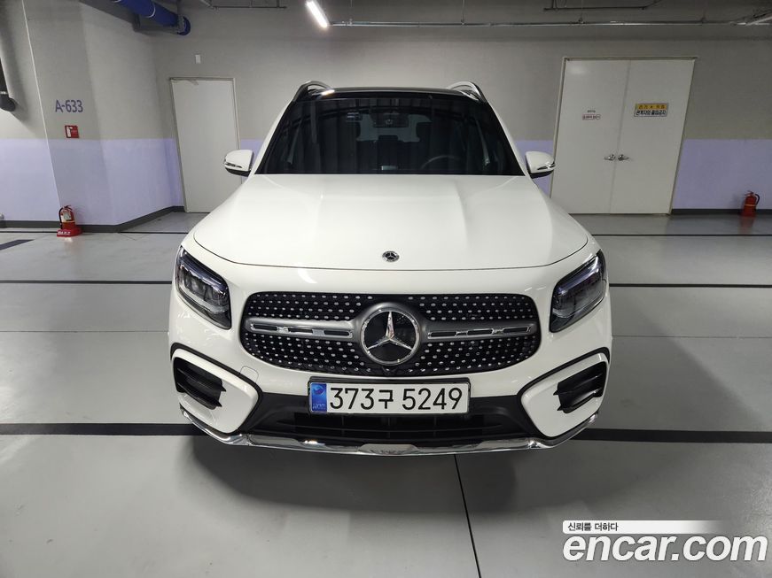 Mercedes-Benz GLB-Class GLB250 4MATIC, 2025