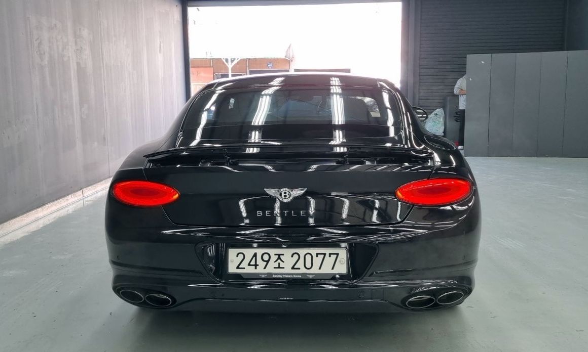 Bentley Continental 4.0 GTS, 2024