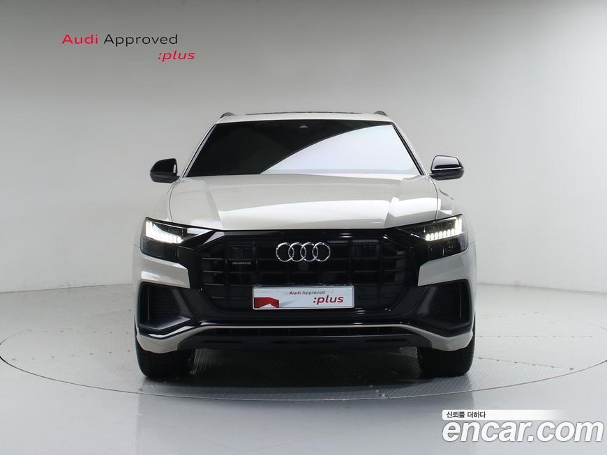 Audi Q8 55 TFSI Quattro Premium, 2023