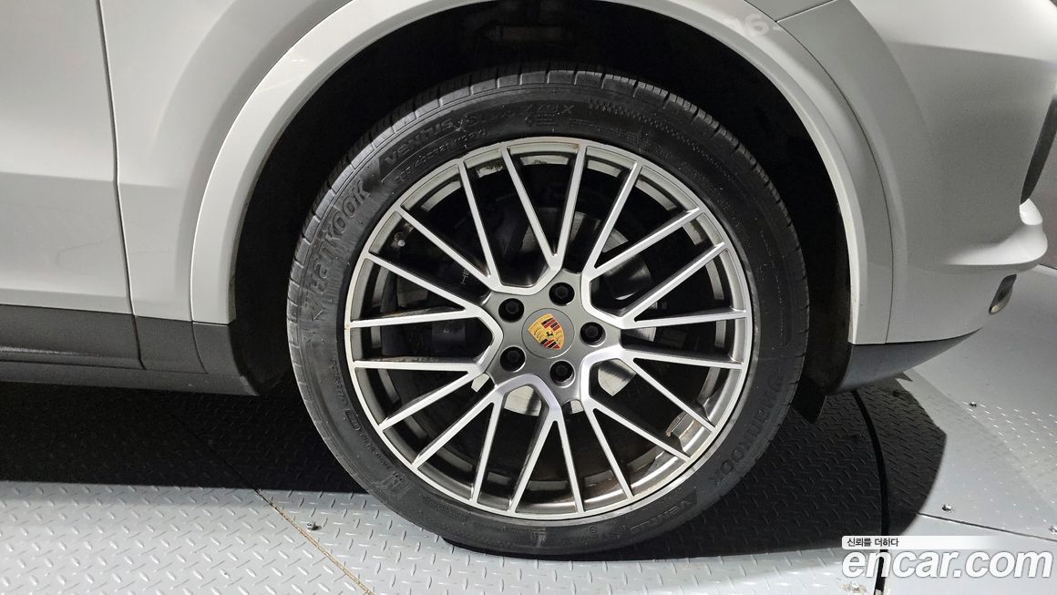Porsche Cayenne 3.0, 2022