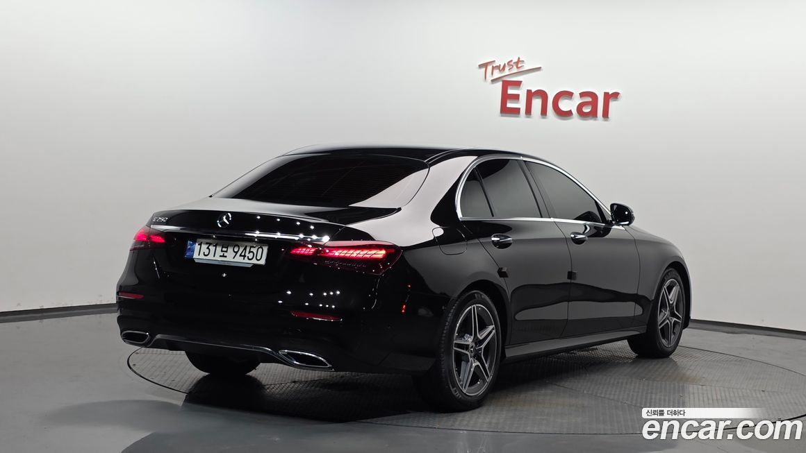 Mercedes-Benz E-Class E250 AMG Line, 2023