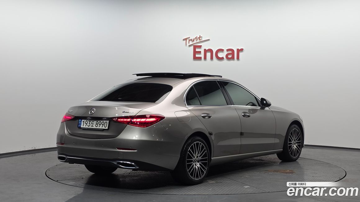 Mercedes-Benz C-Class C200 4MATIC Avantgarde, 2022