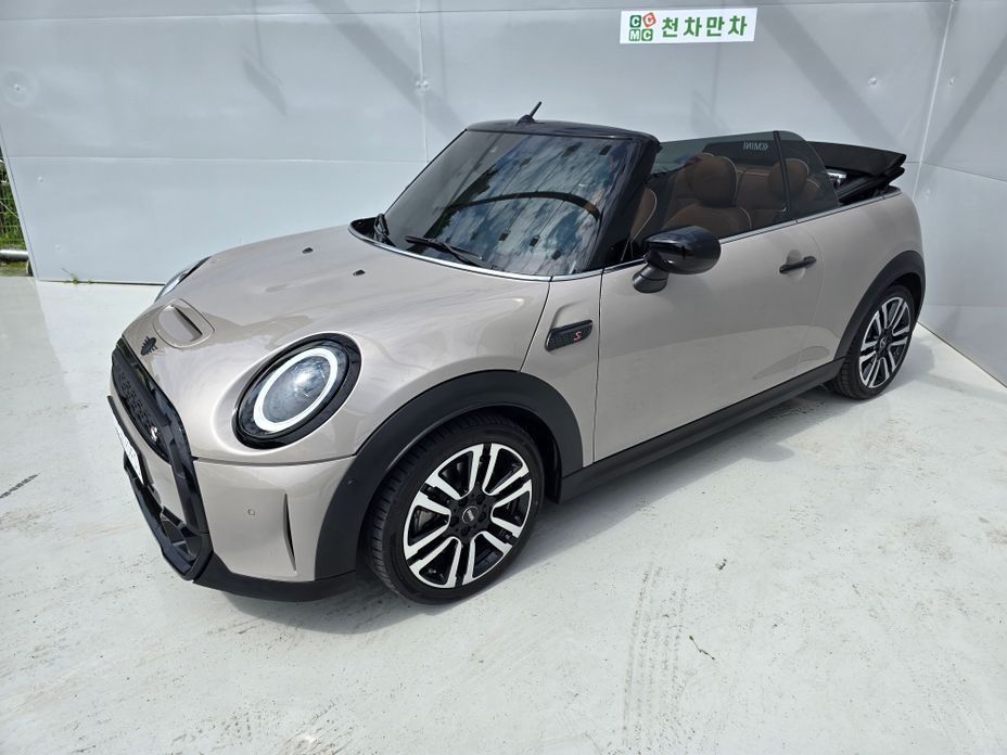 Mini Cooper Convertible Classic, 2024