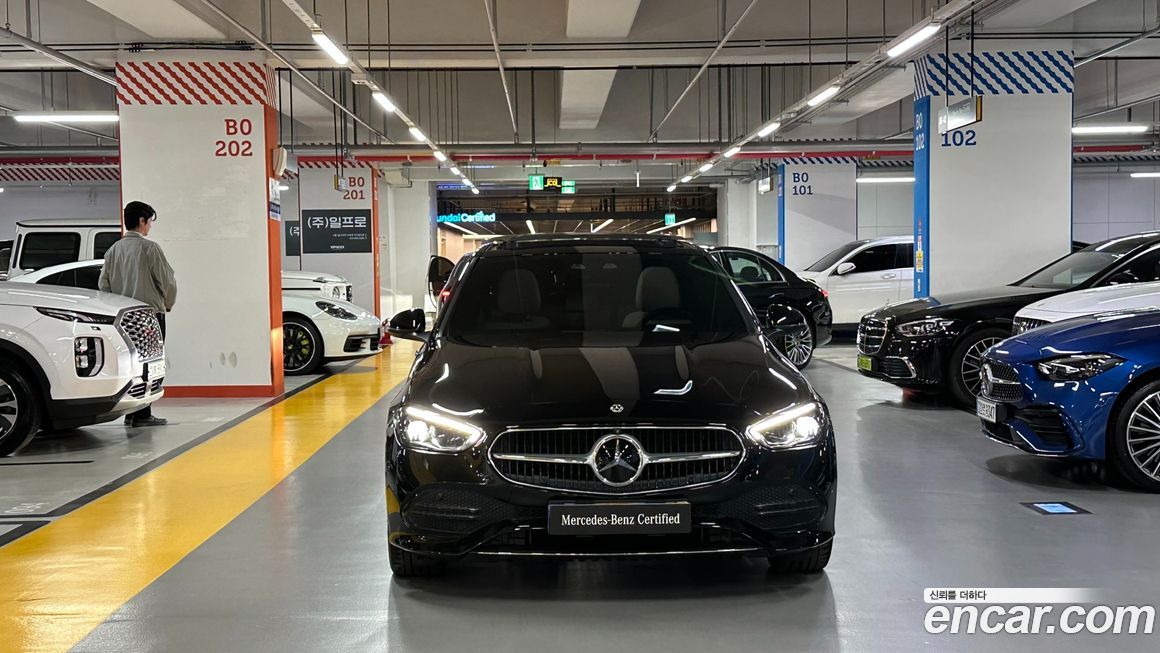 Mercedes-Benz C-Class C300 4MATIC Avantgarde, 2024