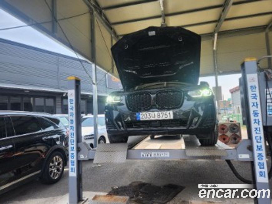 BMW X4 xDrive20i M Sport, 2023