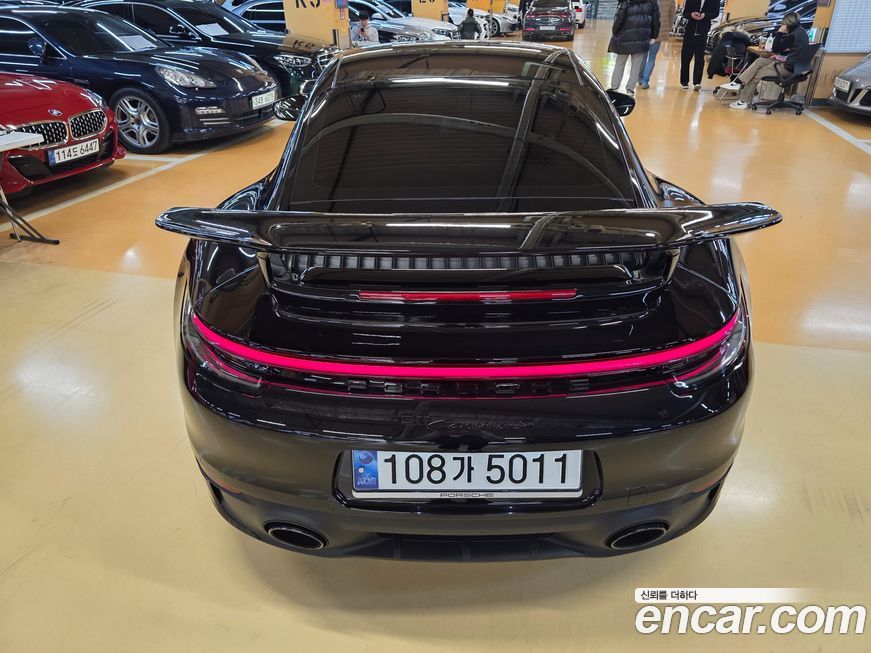 Porsche 911 Carrera S, 2024