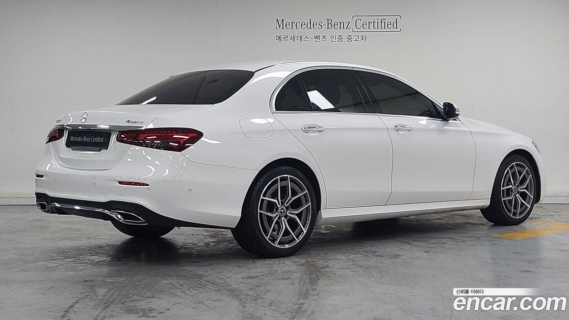Mercedes-Benz E-Class E220d 4MATIC AMG Line, 2023