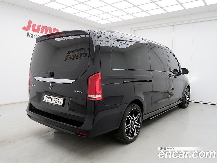 Mercedes-Benz V-Class V300 CDI, 2023