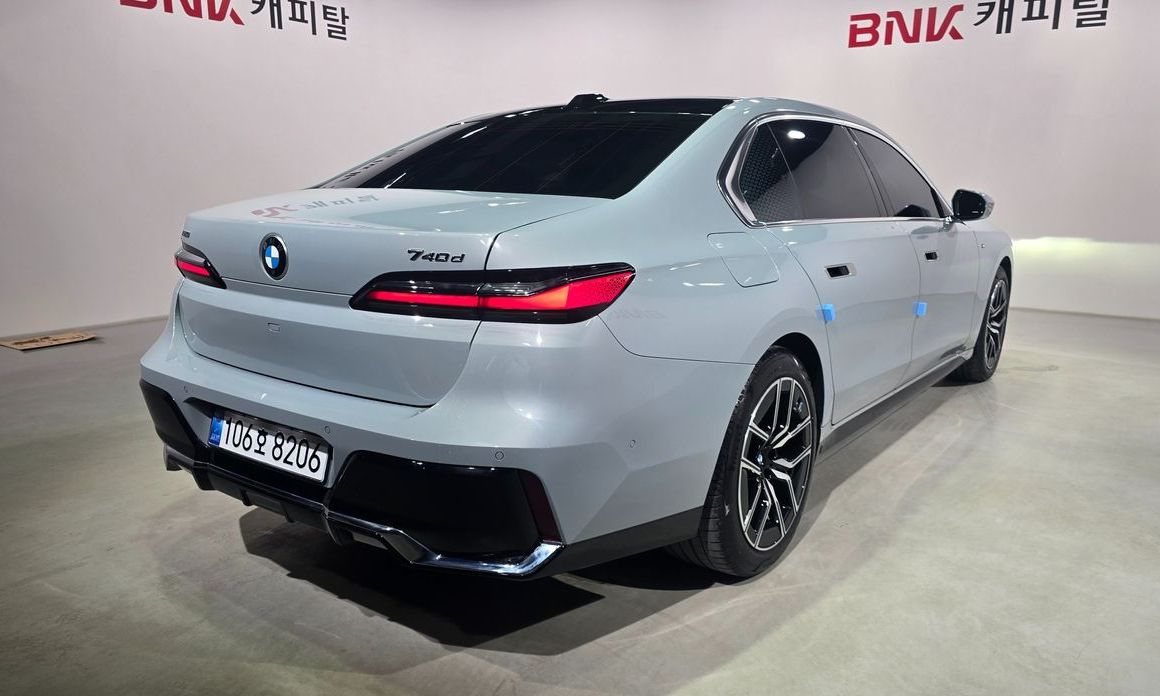 BMW 7-Series 740d xDrive M Sport, 2025