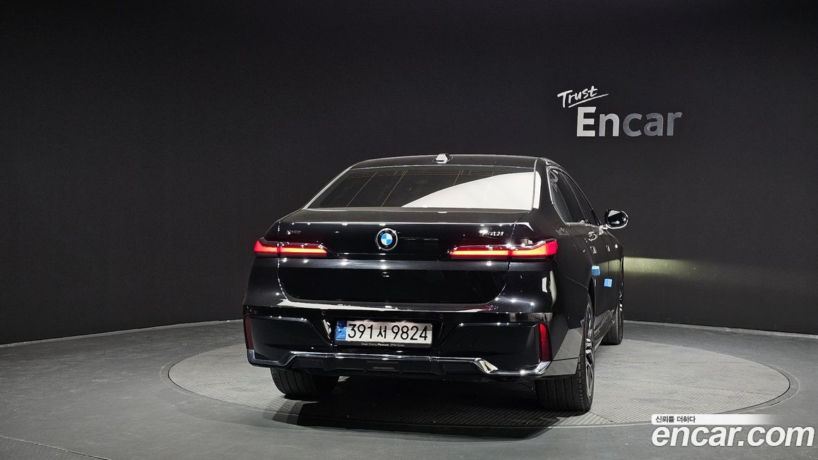 BMW 7-Series 740i xDrive M Sport, 2024