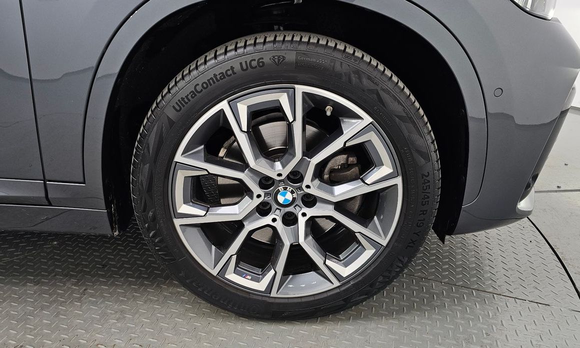 BMW X1 xDrive 20i M Sport, 2022