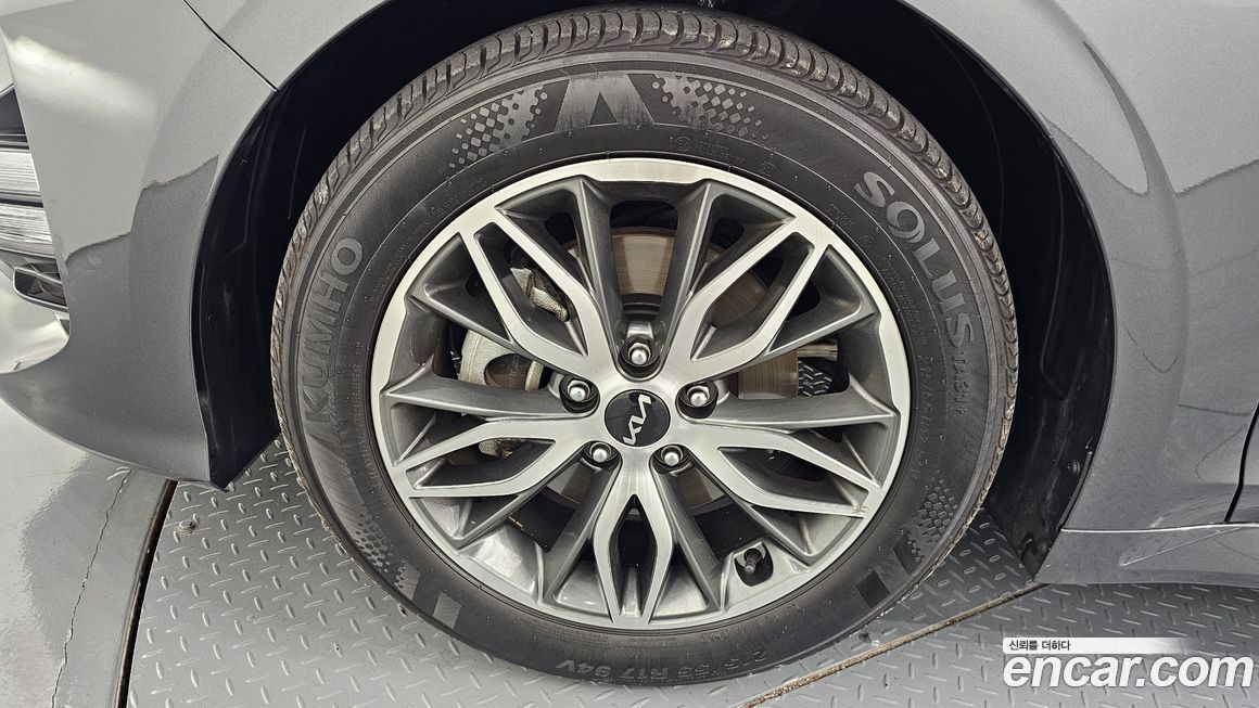 Kia K5 2.0, 2023