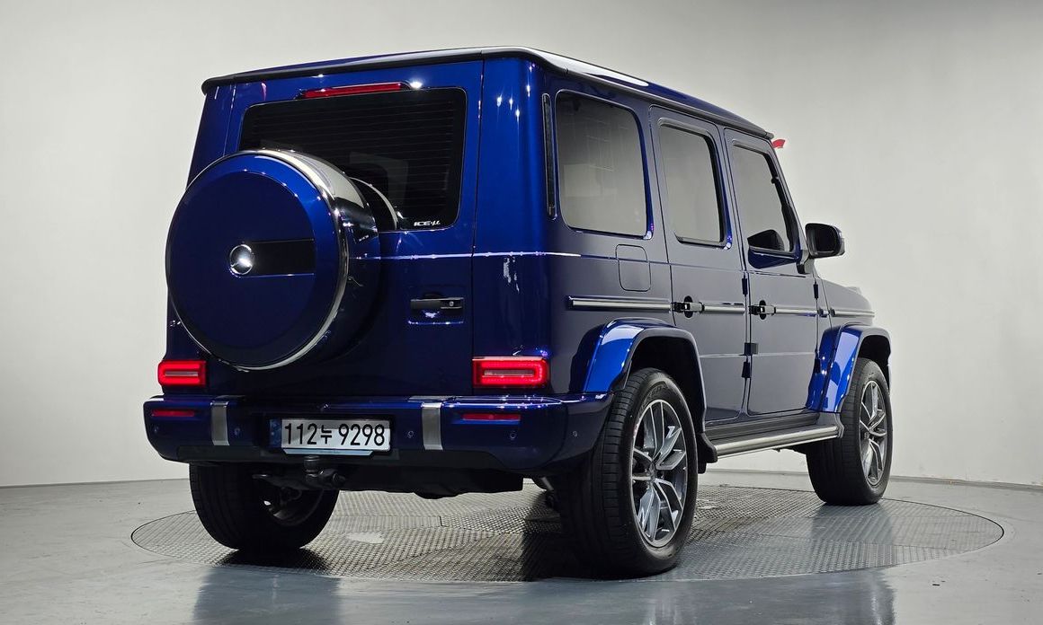 Mercedes-Benz G-Class G450d, 2025