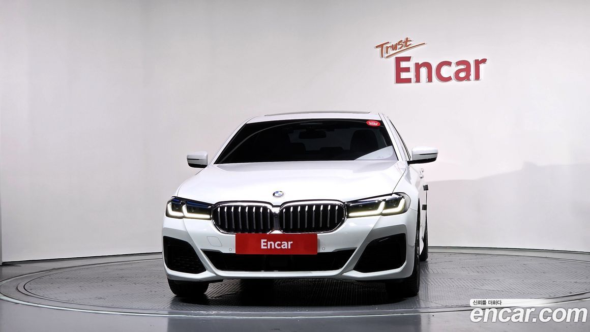 BMW 5-Series 530i M Sport Package, 2023