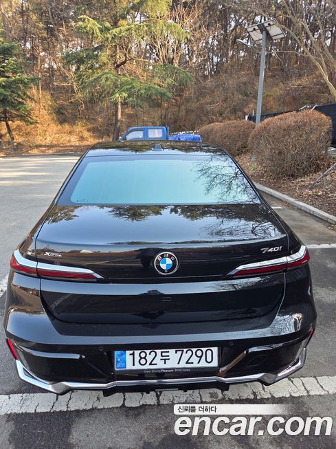 BMW 7-Series 740i xDrive M Sport, 2024