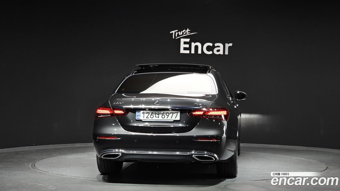 Mercedes-Benz E-Class E450 4MATIC Exclusive, 2023