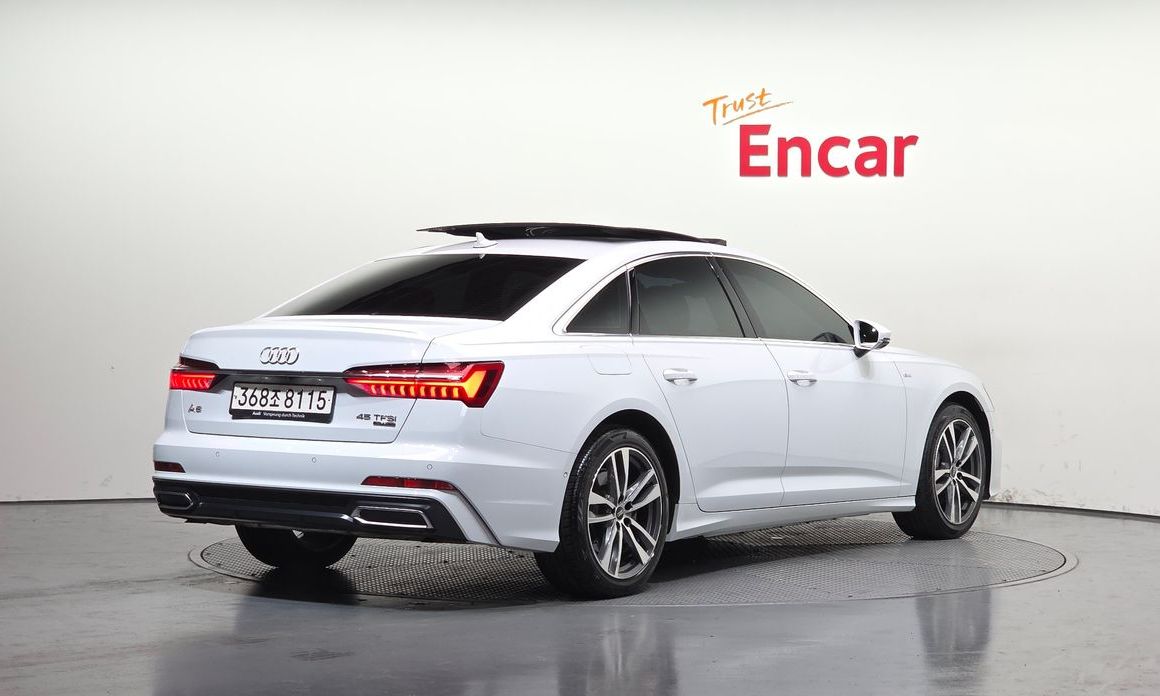 Audi A6 45 TFSI Quattro Premium, 2022