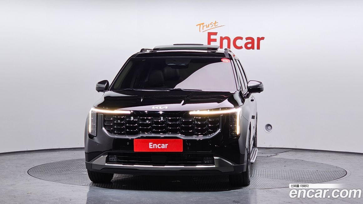 Kia Carnival 7-Seater Gravity, 2025