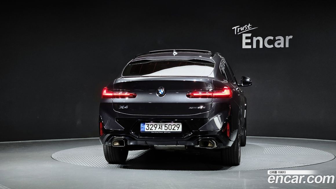 BMW X4 xDrive 20d M Sports Pro, 2022