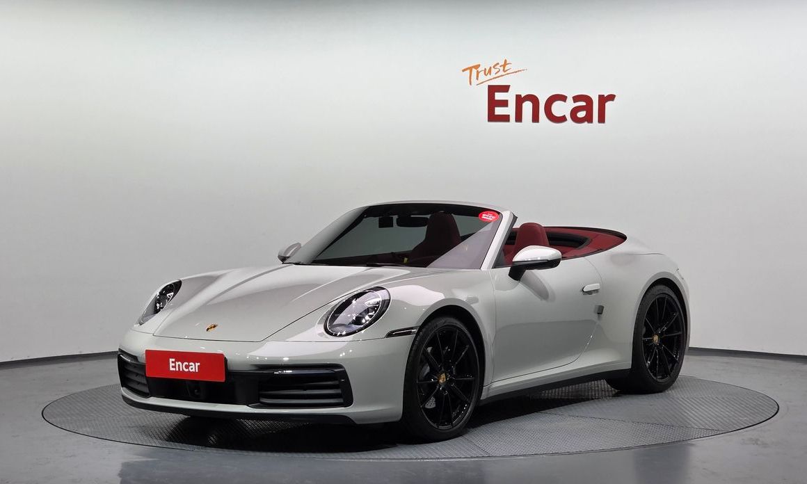 Porsche 911 Carrera Cabriolet, 2024