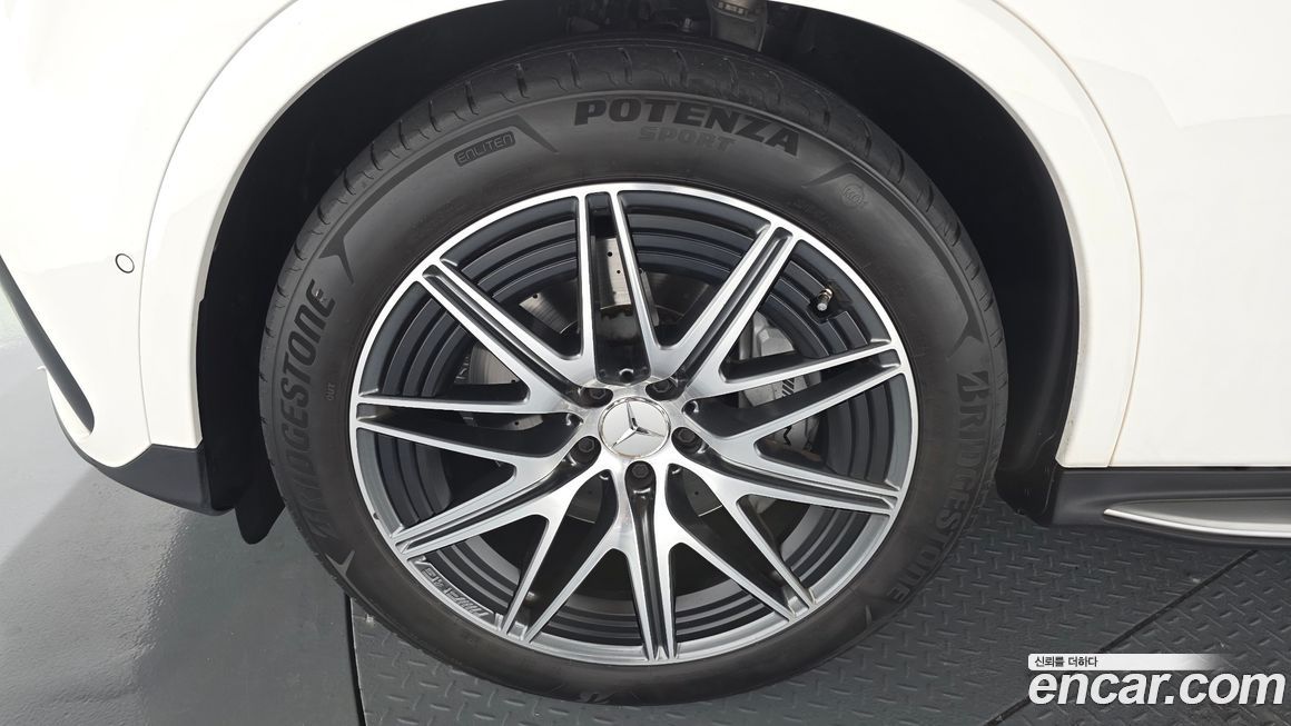 Mercedes-Benz GLC-Class AMG GLC43 4MATIC, 2024