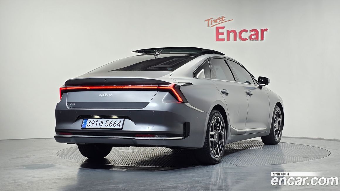 Kia K8 2.5 Gasoline 2WD, 2025