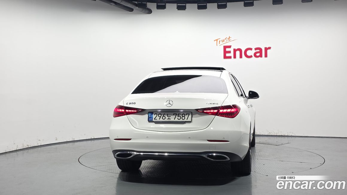 Mercedes-Benz C-Class C300 4MATIC Avantgarde, 2023