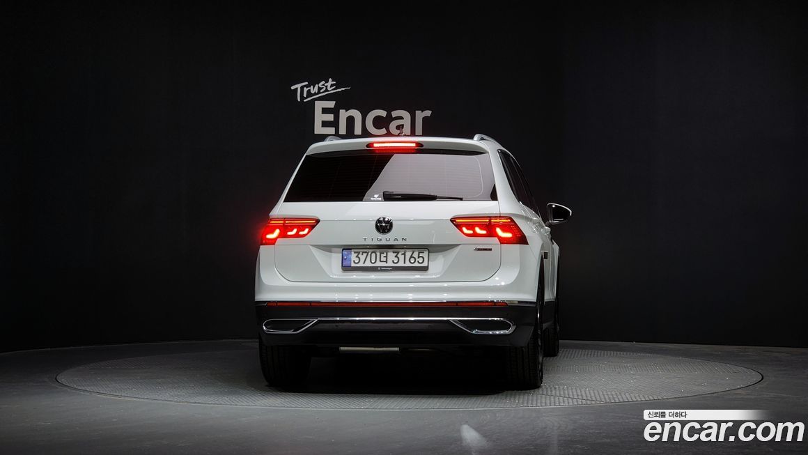 Volkswagen Tiguan 2.0 TDI 4Motion Prestige, 2023