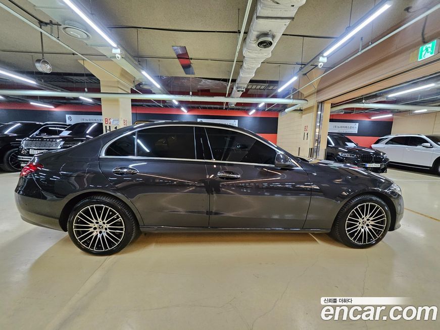 Mercedes-Benz C-Class C200 Avantgarde, 2025