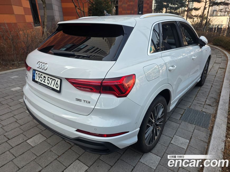 Audi Q3 35 TDI Premium, 2023