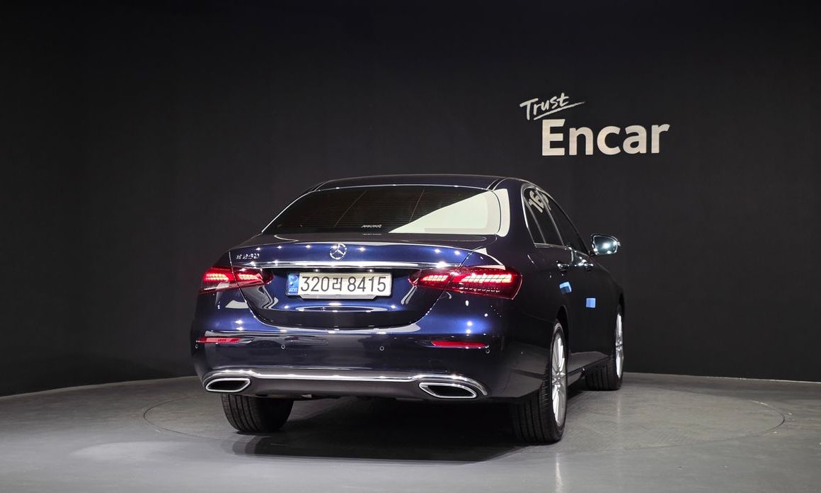 Mercedes-Benz E-Class E250 Exclusive, 2022