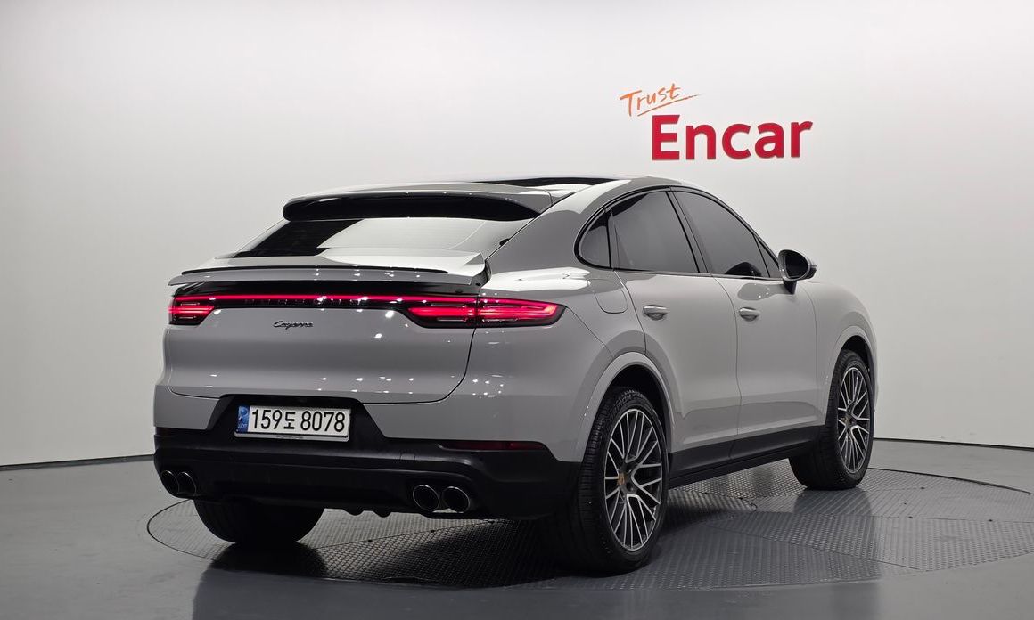 Porsche Cayenne 3.0 Coupe, 2022