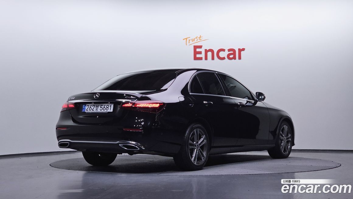 Mercedes-Benz E-Class E350 4MATIC Avantgarde, 2022