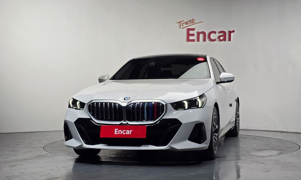 BMW 5-Series 520i M Sport, 2024