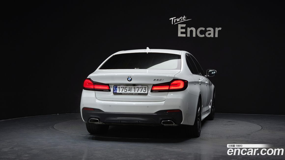 BMW 5-Series 520i M Sport, 2023