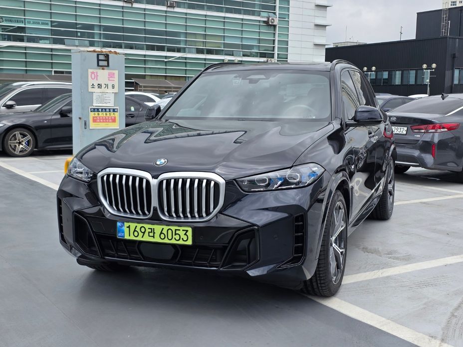 BMW X5 xDrive 40i M Sport, 2025