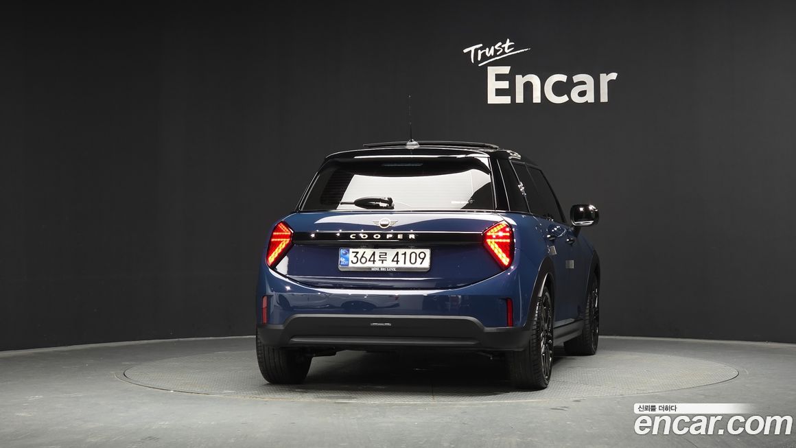 Mini Cooper 5Door Classic, 2025