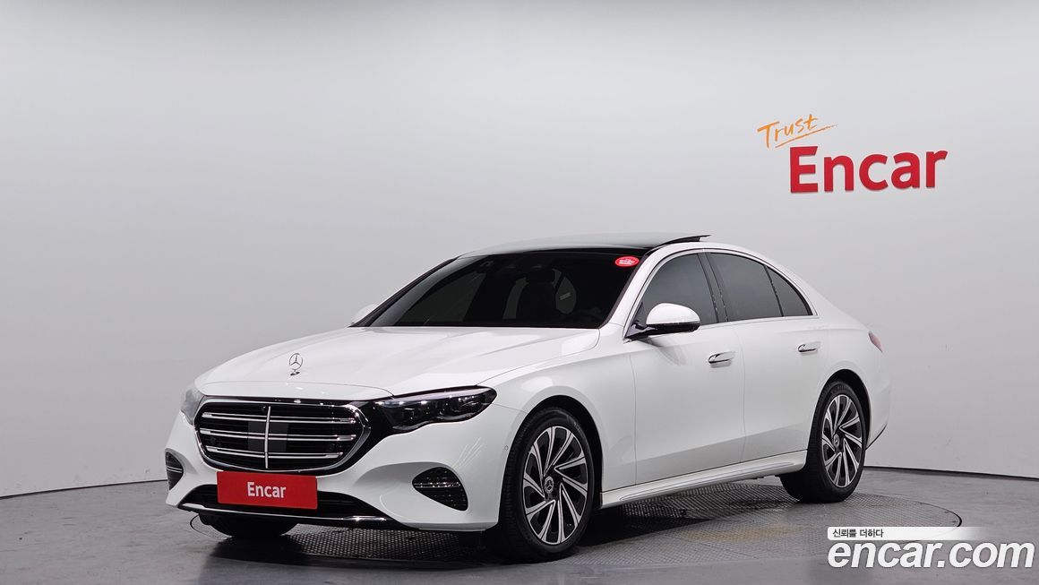 Mercedes-Benz E-Class E300 4MATIC Exclusive, 2024