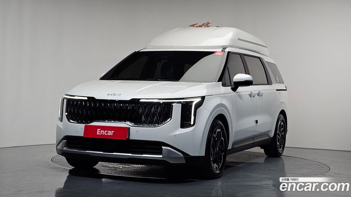 Kia Carnival 7-Seater Hi Limousine (Special Vehicle), 2025