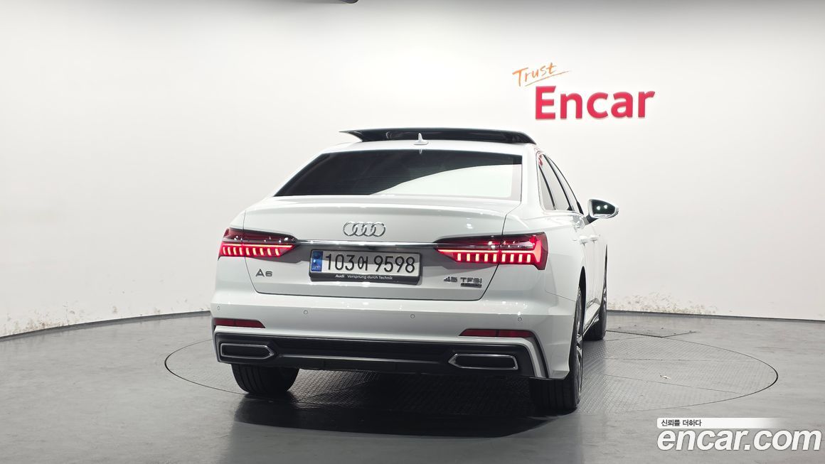 Audi A6 45 TFSI Quattro Premium, 2023