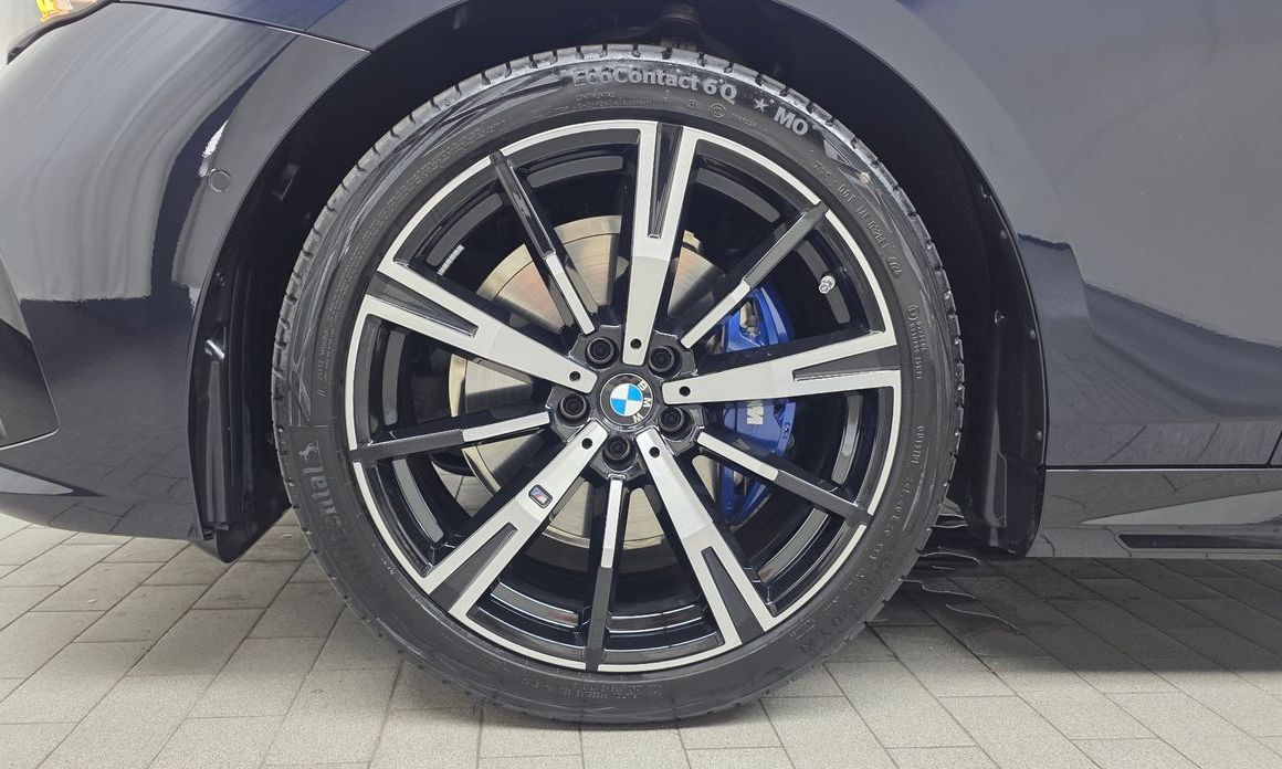 BMW 5-Series 530i xDrive M Sport, 2025
