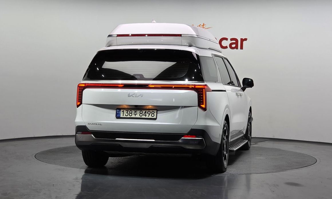 Kia Carnival 9-Seater Hi Limousine, 2024