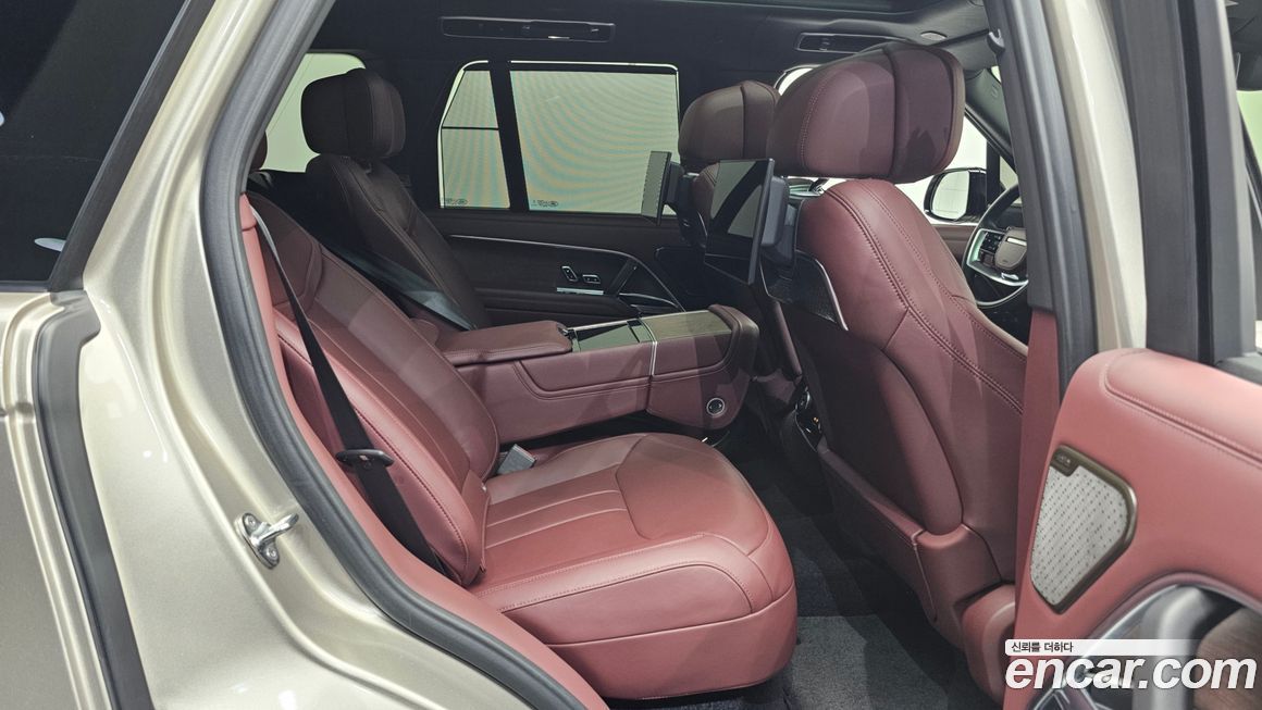 Land Rover Range Rover P530 Autobiography, 2024