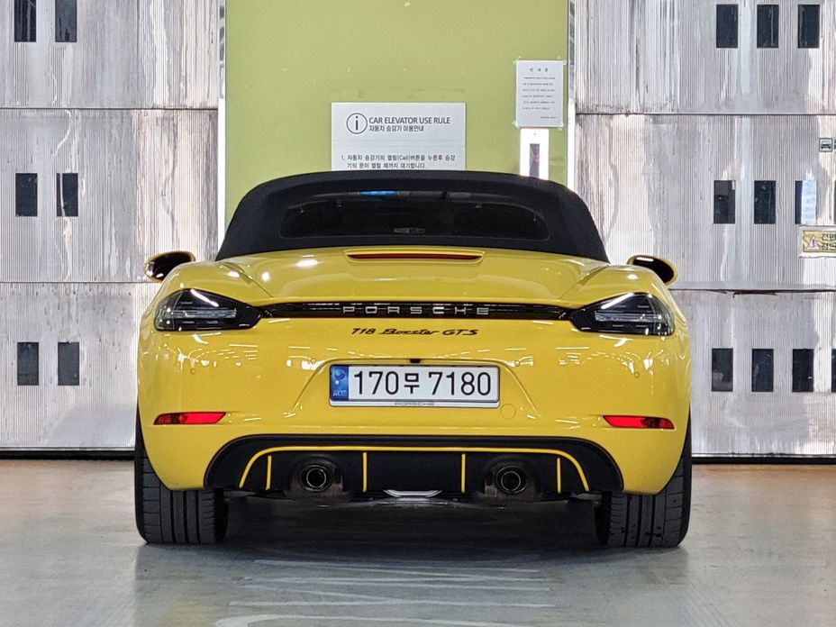 Porsche 718 4.0 GTS, 2022