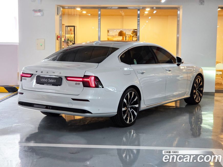 Volvo S90 B5 Ultra Bright, 2026