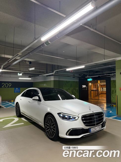 Mercedes-Benz S-Class S450L 4MATIC, 2025