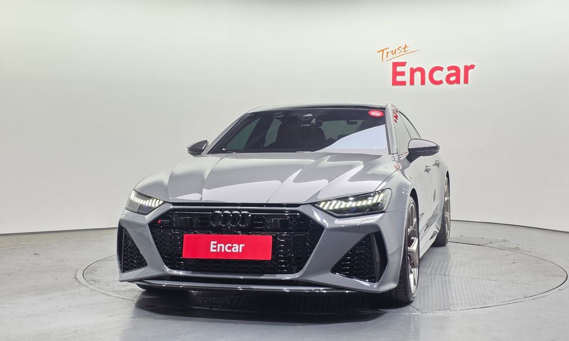 Audi RS7 4.0 TFSI Quattro Performance, 2025