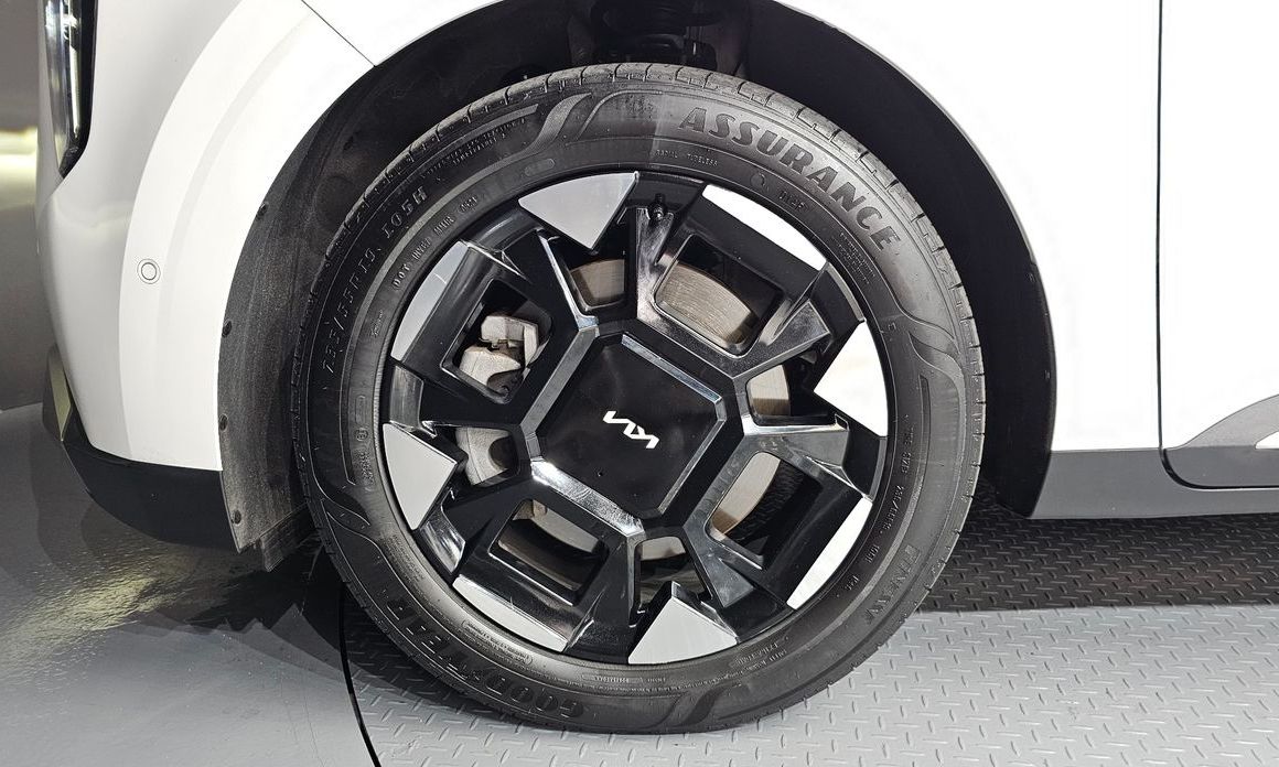 Kia Carnival 7-Seater Noblesse, 2024