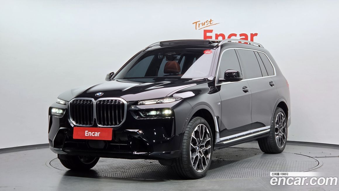 BMW X7 xDrive 40i M Sport 6STR, 2025
